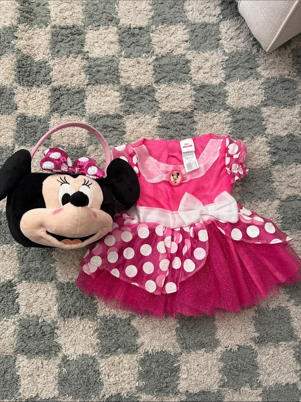 MINNIE MOUSE HALLOWEEN COSTUME